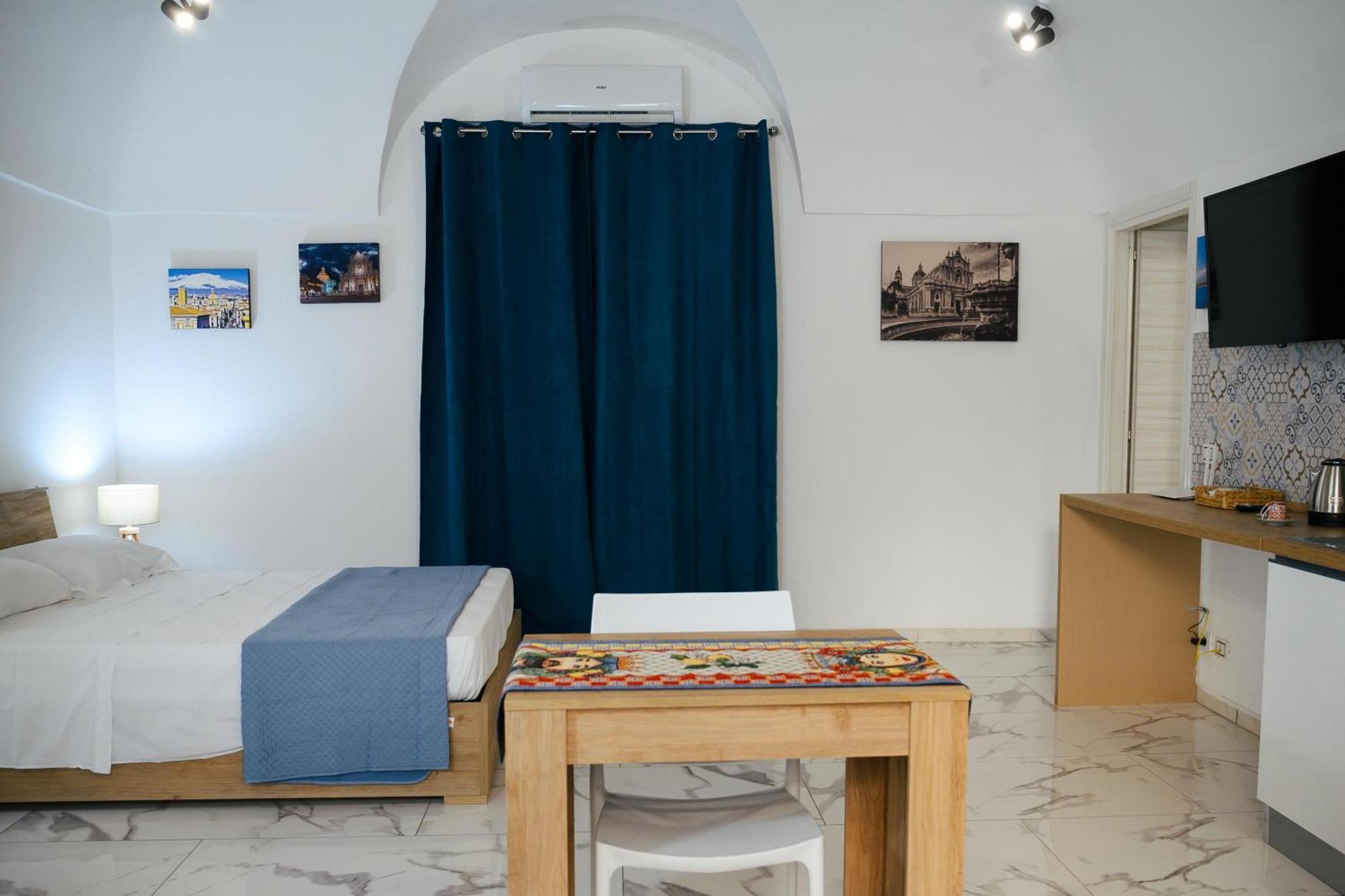 Casa Di Anita Apartment คาตาเนีย ภายนอก รูปภาพ